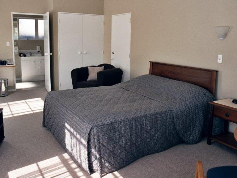 Colonial Court Motor Inn Tauranga Exterior foto